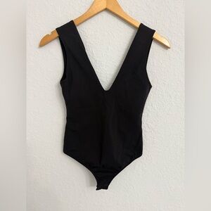 Free People Women’s Chic Black Bodysuit Size S Open Front.
